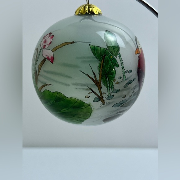 Hawaii Hand Painted Bird Floral Mele Kalikimaka Christmas Glass Ornament - Picture 9 of 13